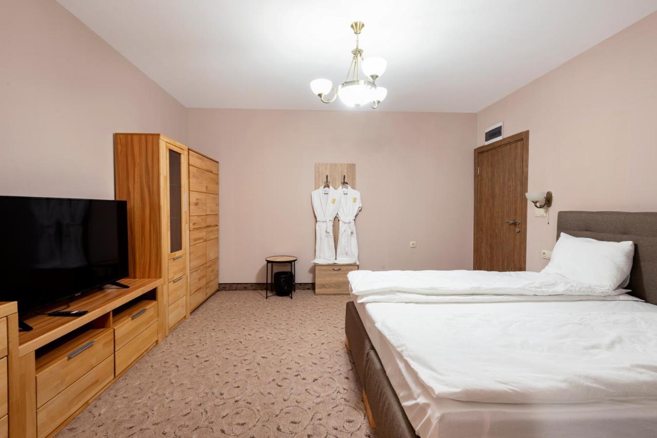 Alchemist Residence Von Goldenburg Belashtitsa Zewnętrze zdjęcie