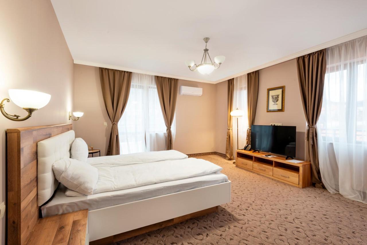 Alchemist Residence Von Goldenburg Belashtitsa Zewnętrze zdjęcie