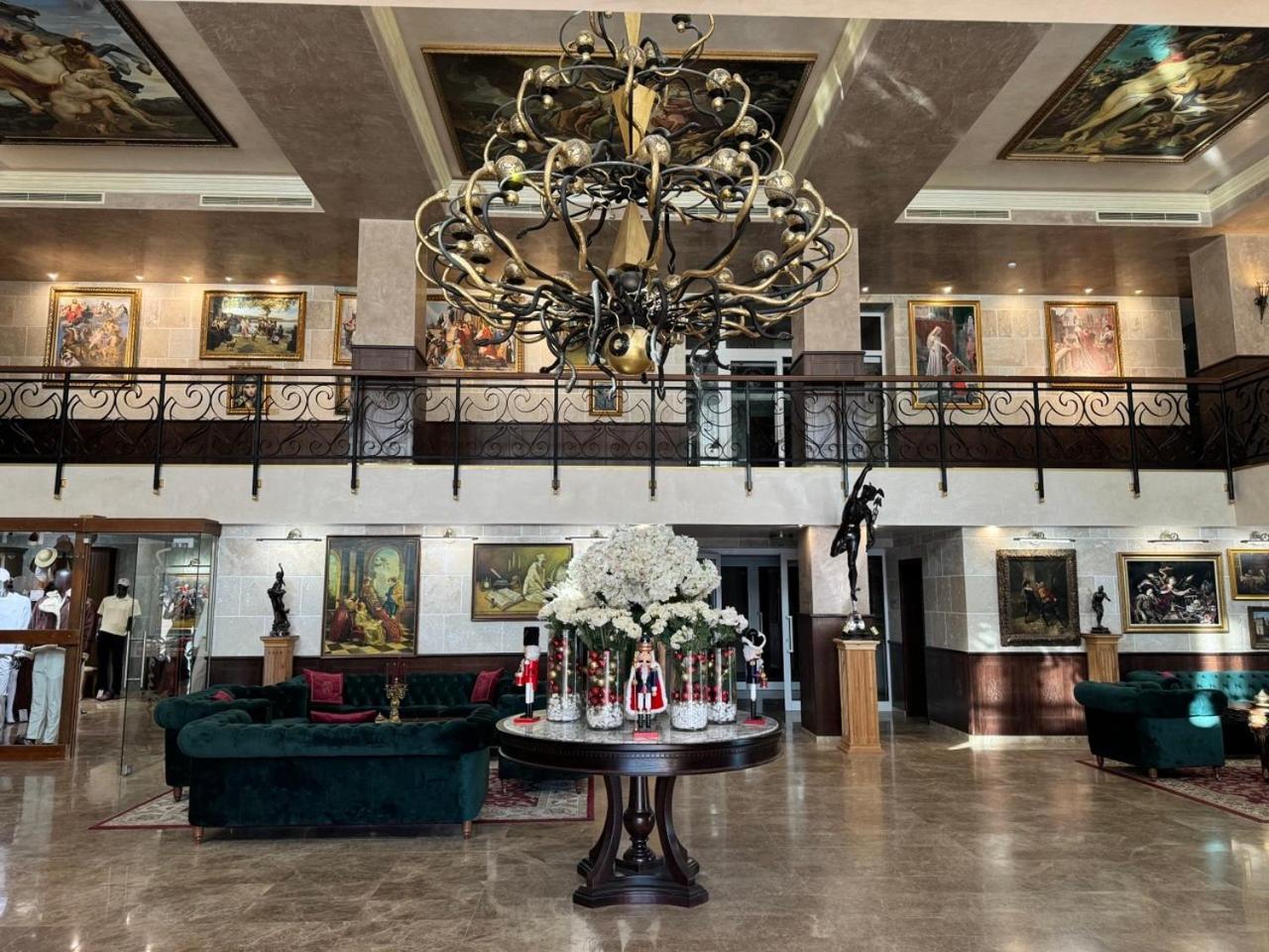 Alchemist Residence Von Goldenburg Belashtitsa Zewnętrze zdjęcie
