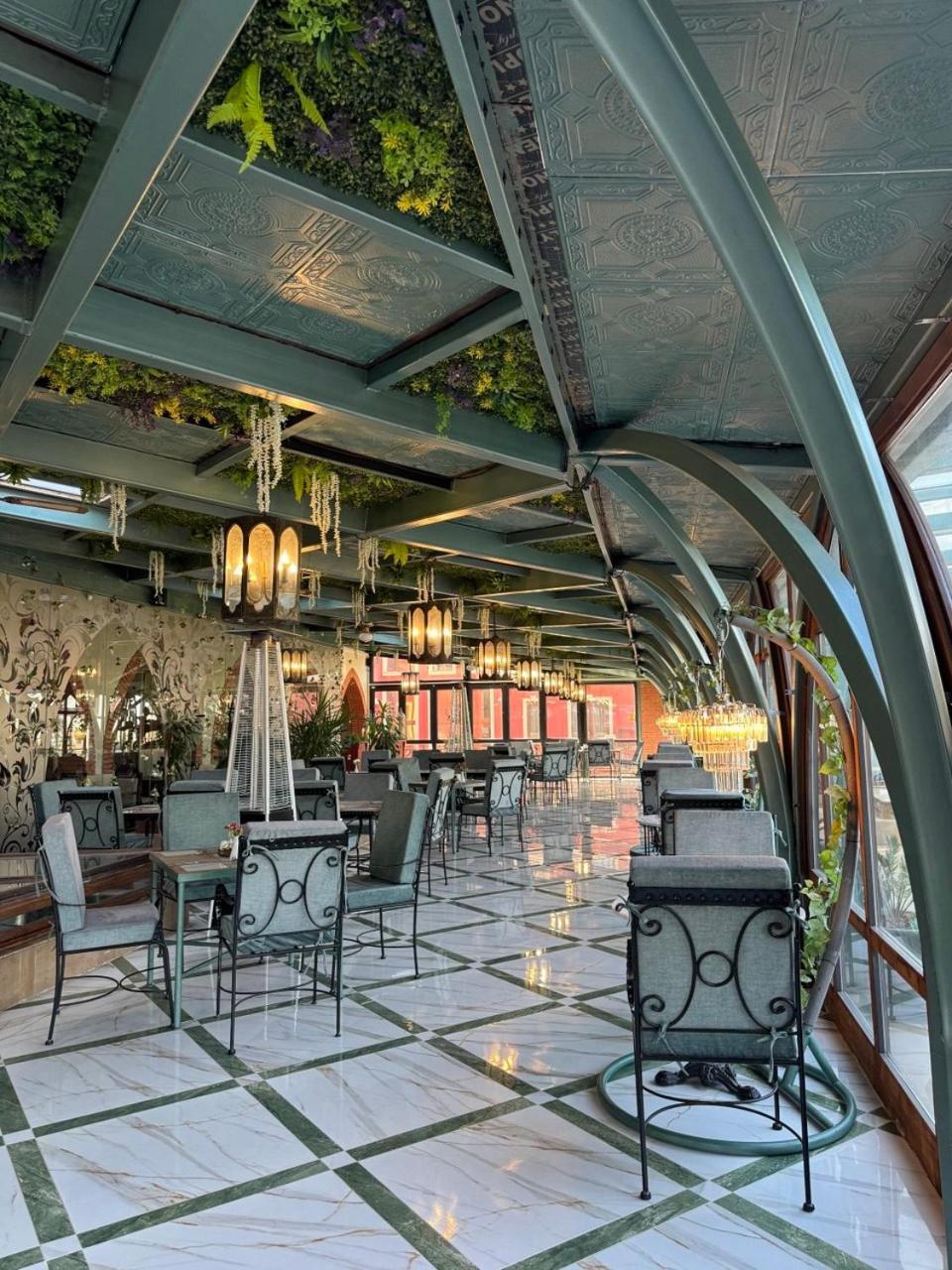 Alchemist Residence Von Goldenburg Belashtitsa Zewnętrze zdjęcie
